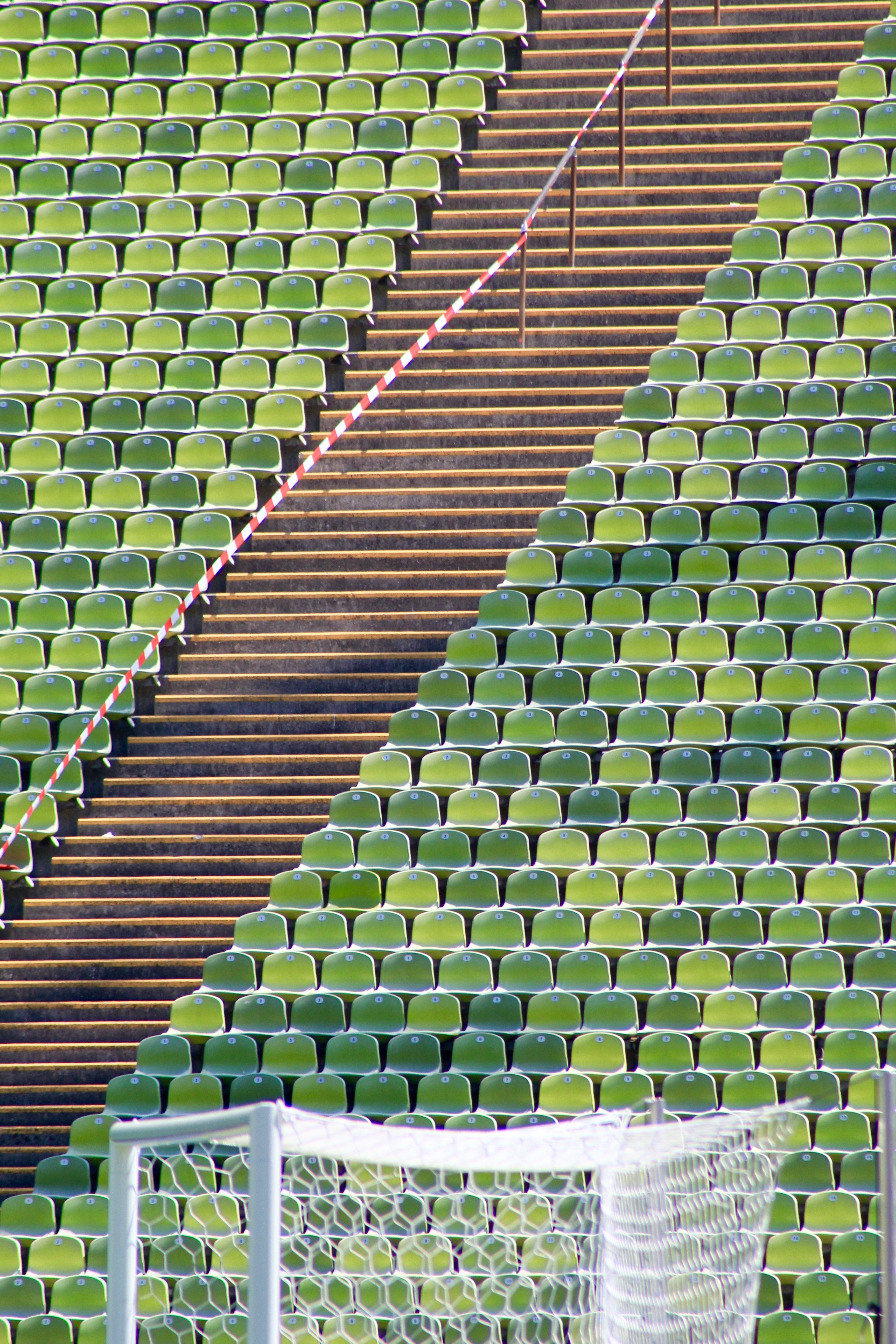 Stadion-Tribuene-Absperrung